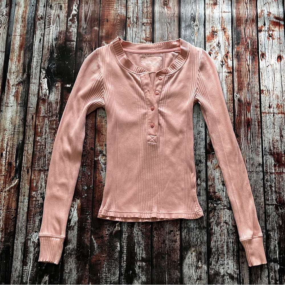 Aerie Road Trip Rose Pink Ribbed Long Sleeve Henley Top